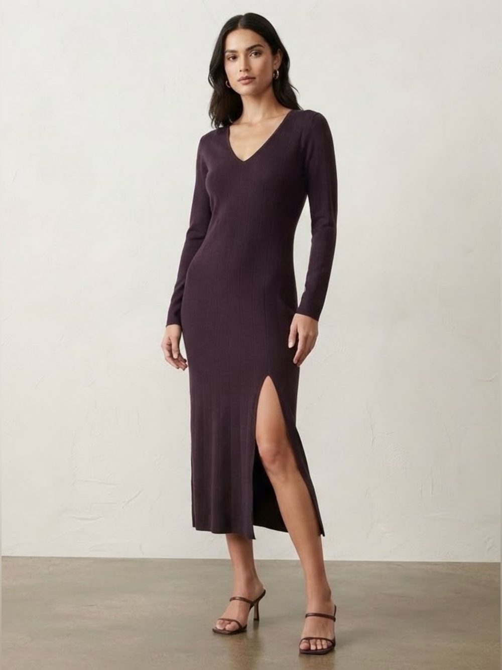 Banana Republic Rayon Blend V-neck Long Sleeve Thigh Slit Sweater Dress Size S